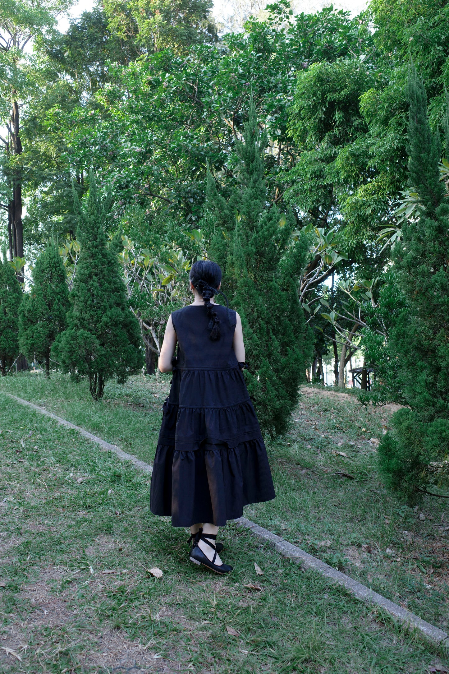 Soyo Dress - Stripes Black (Pre-order)