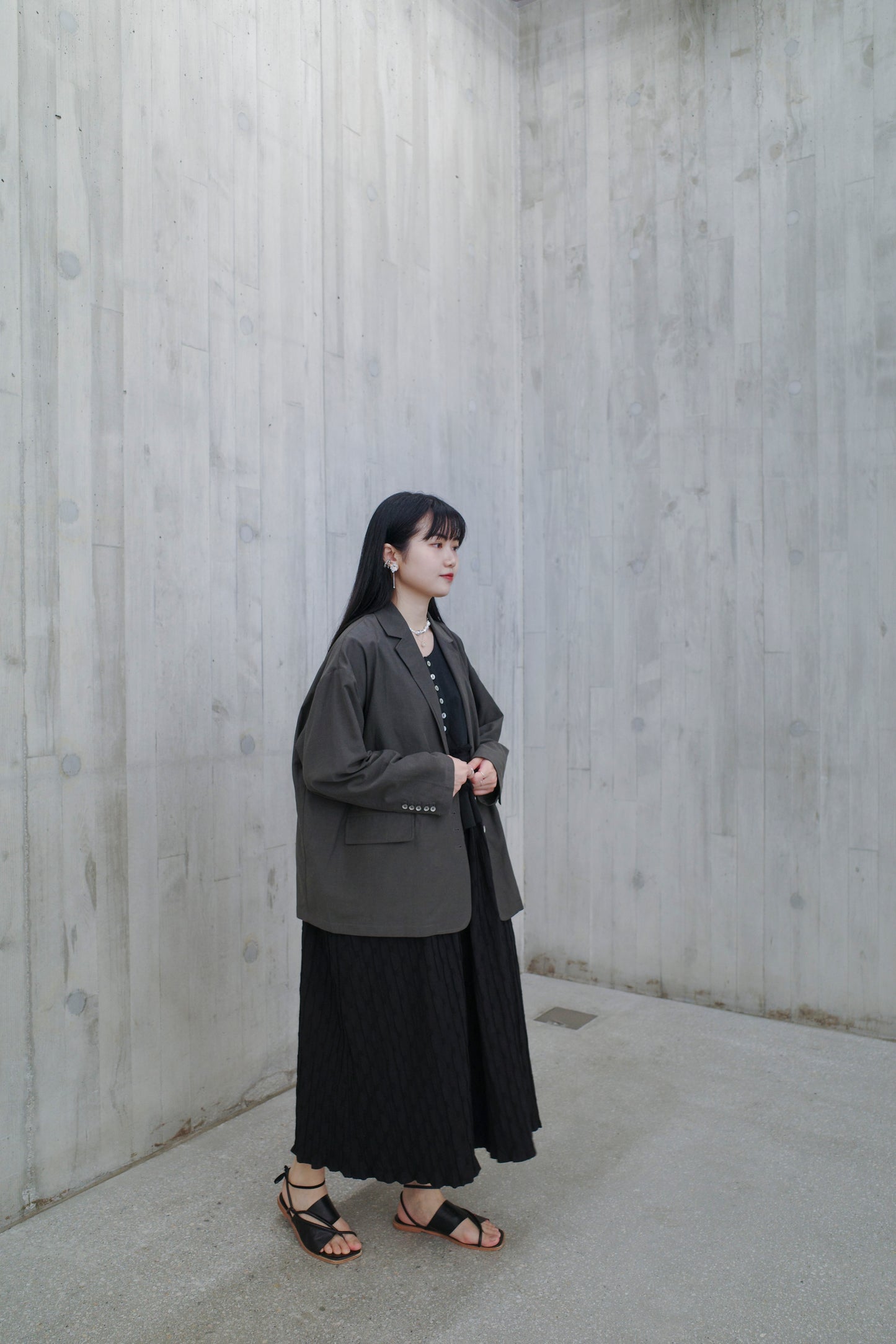 Summer Blazer - Charcoal (Pre-order)