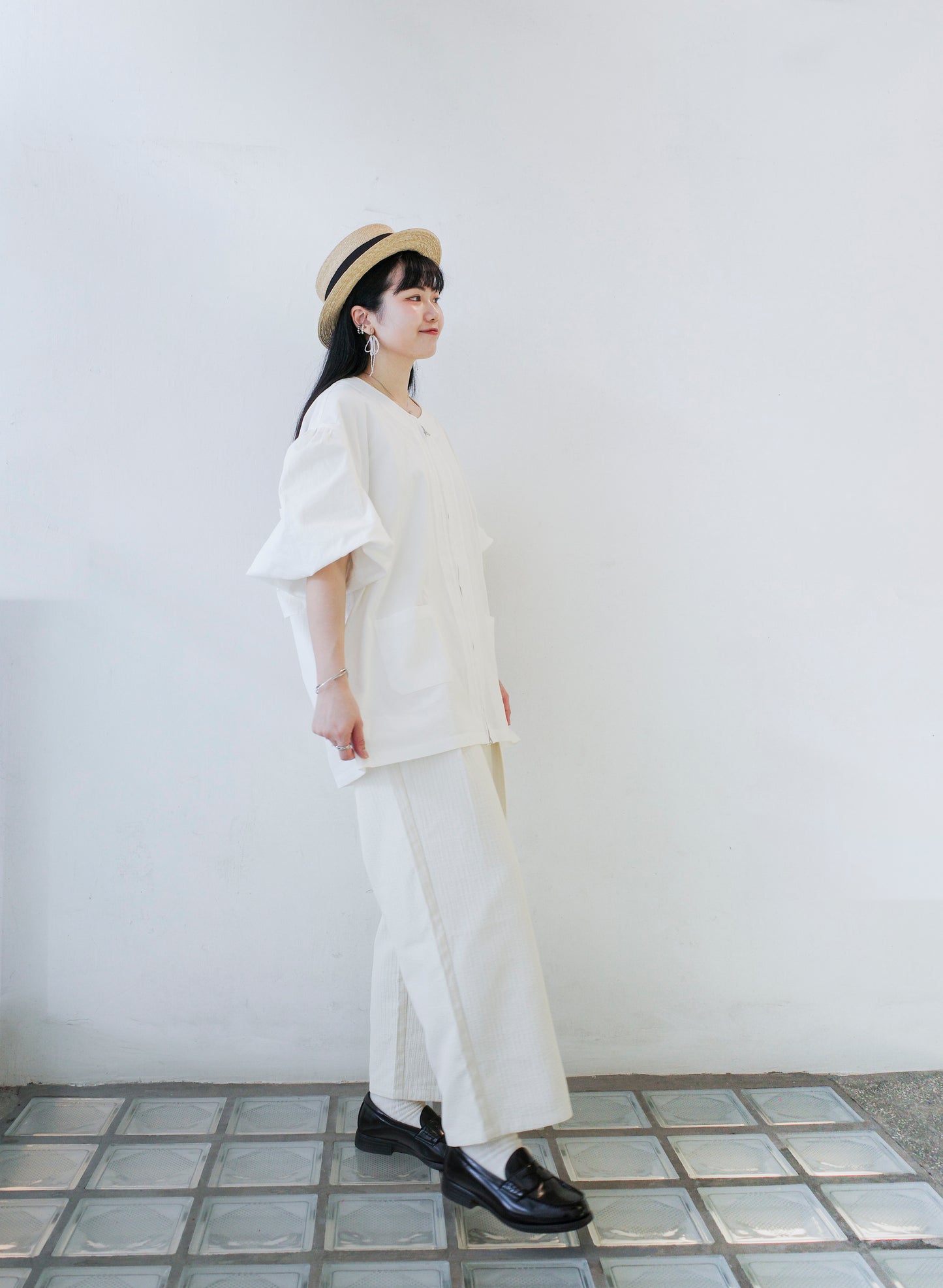 ZipOuter - White (Pre-order)