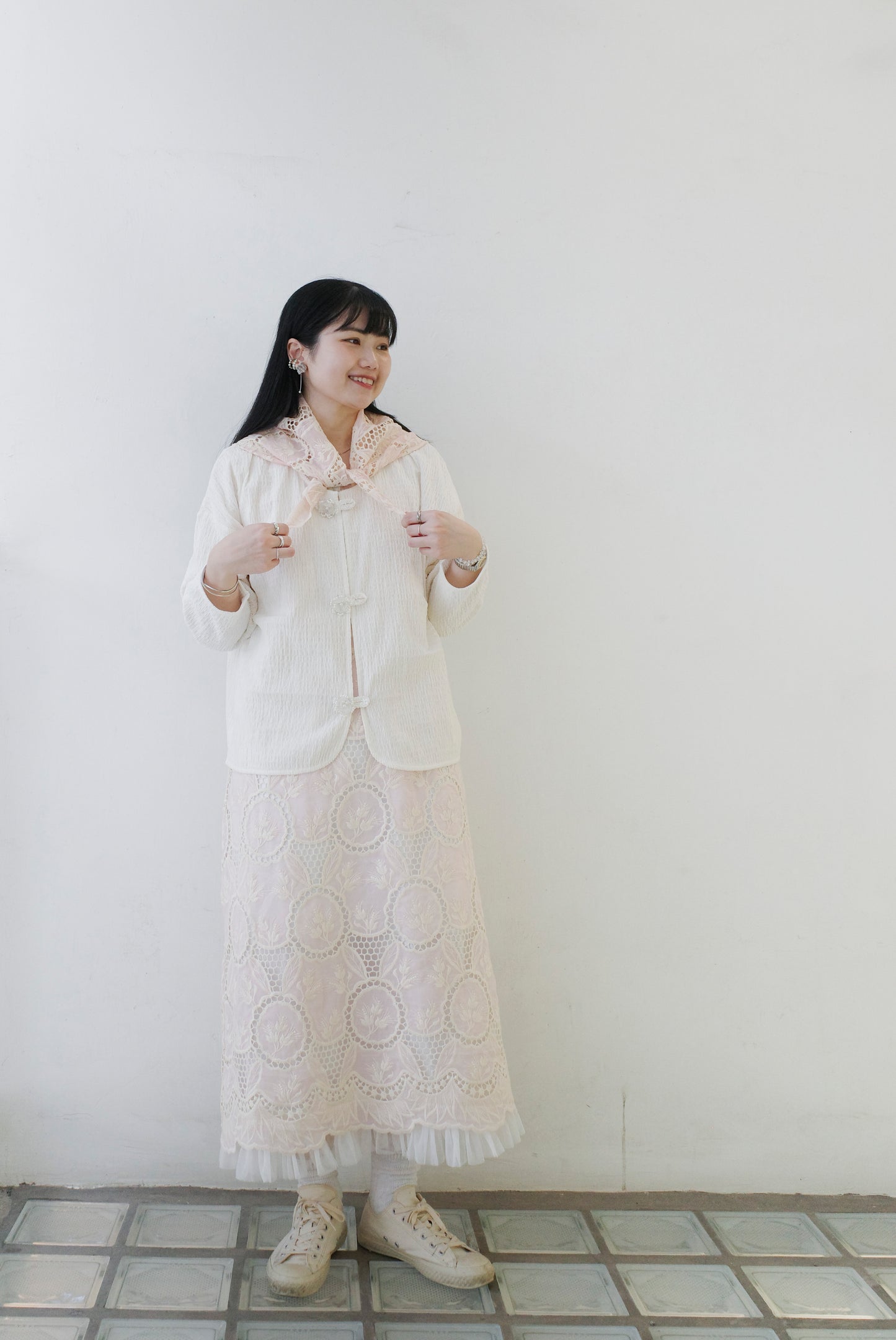 Kira Outer - White (Pre-order)