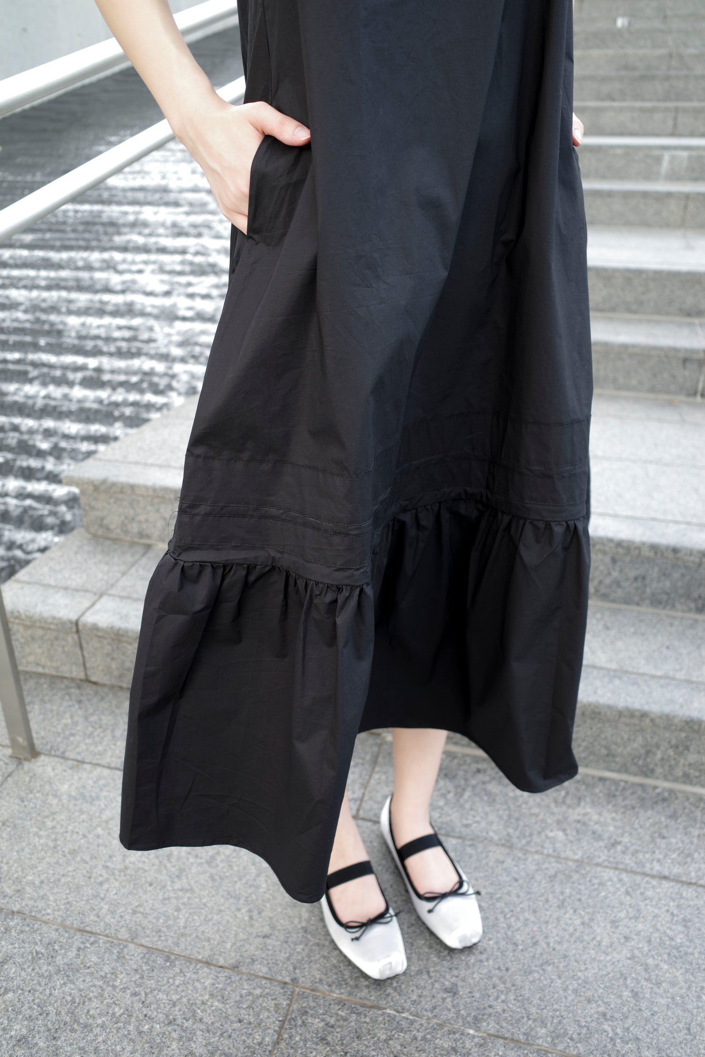 Seirenes Dress - Black