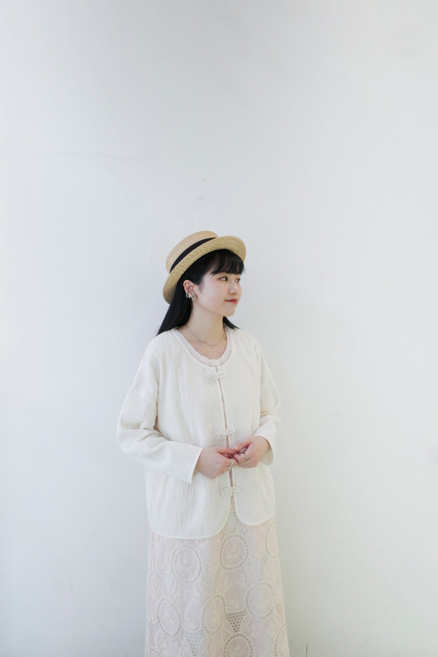 Kira Outer - White (Pre-order)