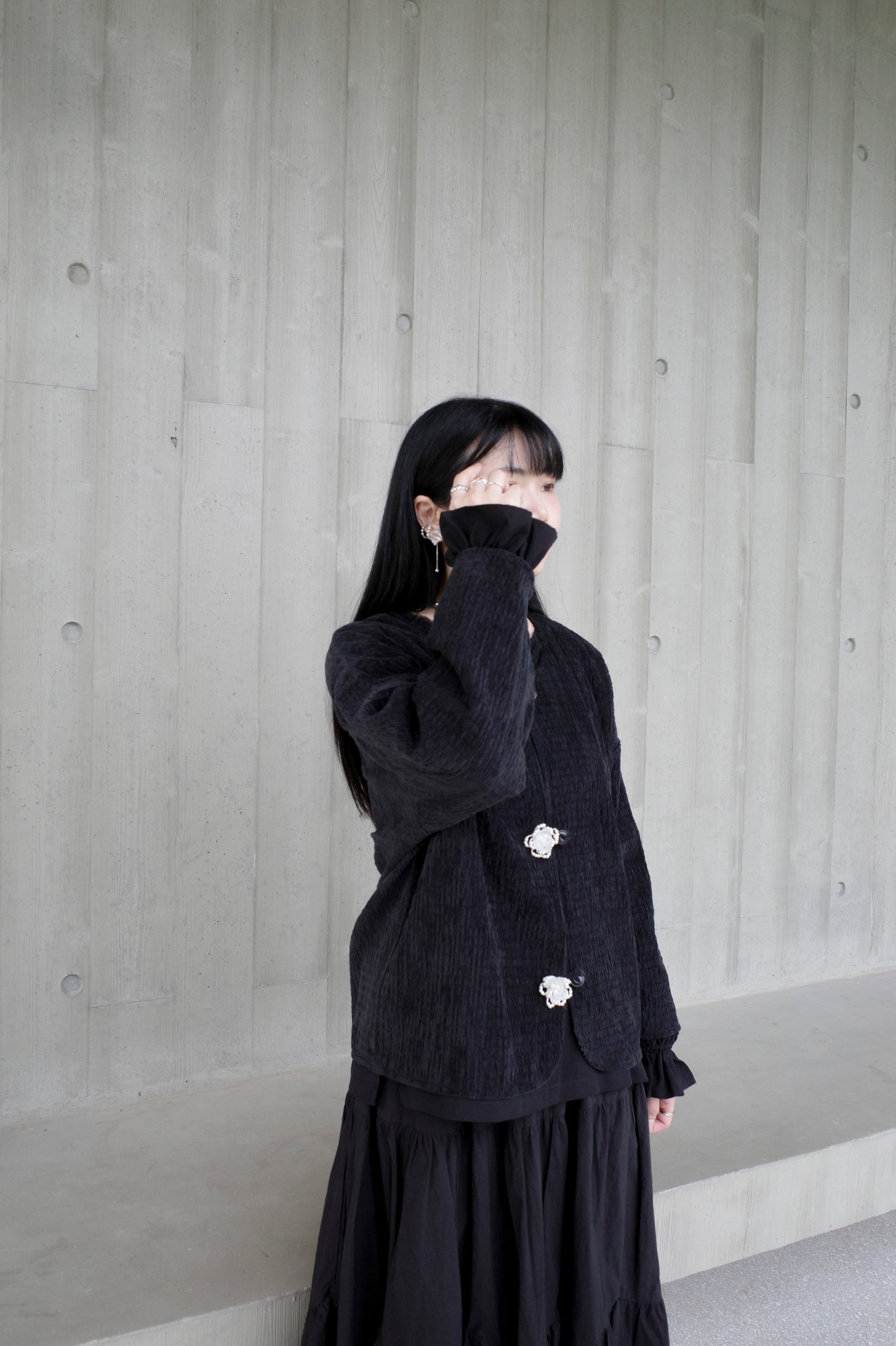 Kira Outer - Black (Pre-order)