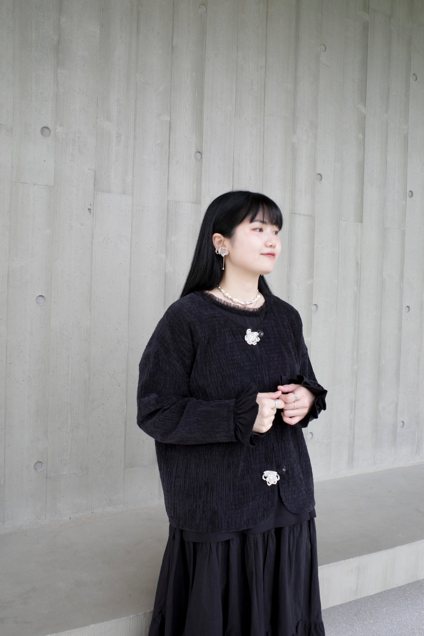 Kira Outer - Black (Pre-order)