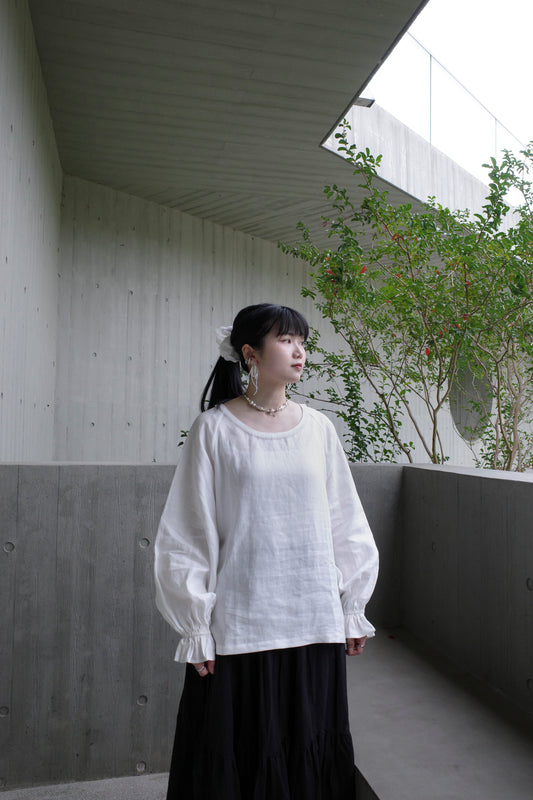 Eira Top - White (Pre-order)