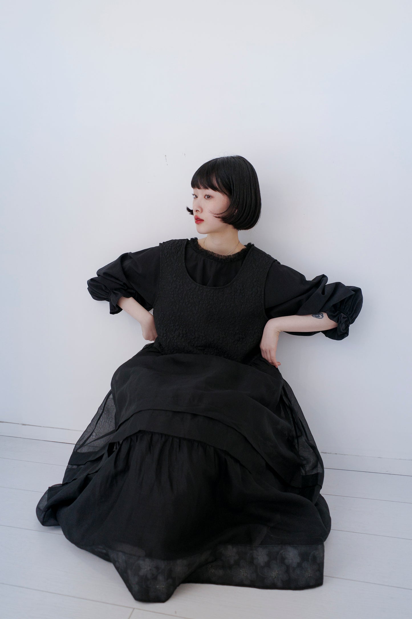 Lunara Dress - Black (Pre-order)