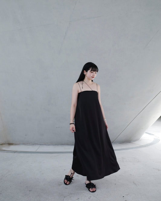 Willo Dress - Black (Pre-order)